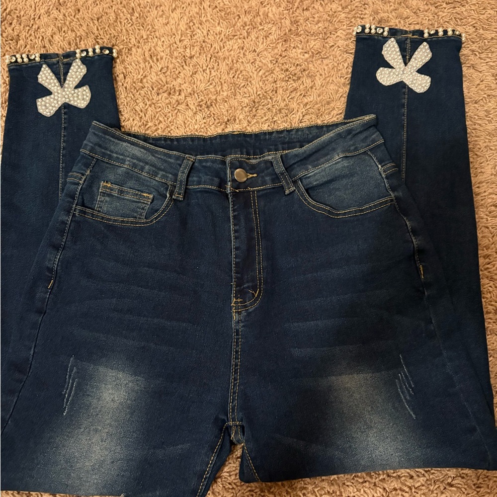 SHEIN Dark Blue Ankle Jeans with Floral Detail